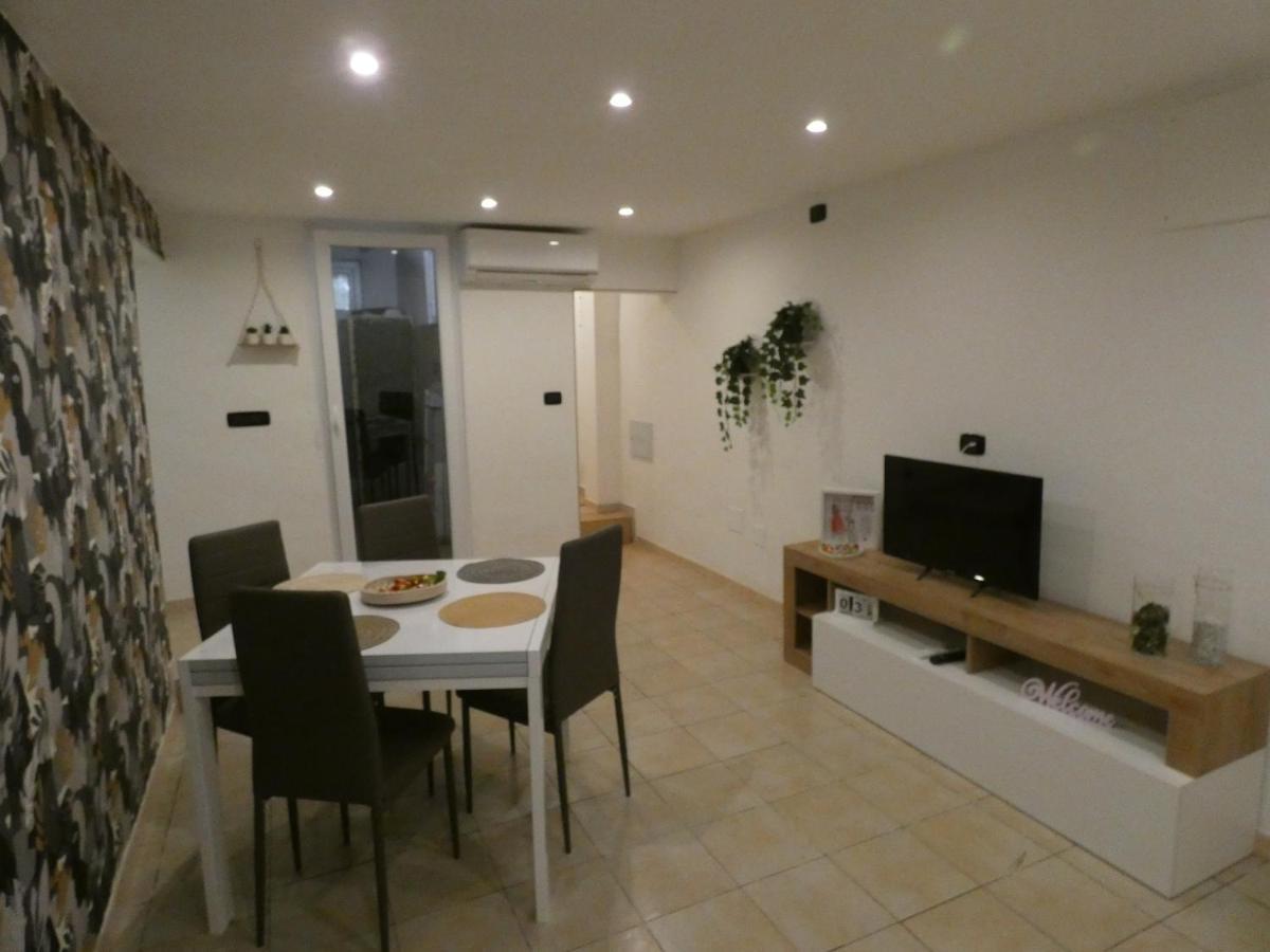 Casa Simonetta Apartment Бари Екстериор снимка
