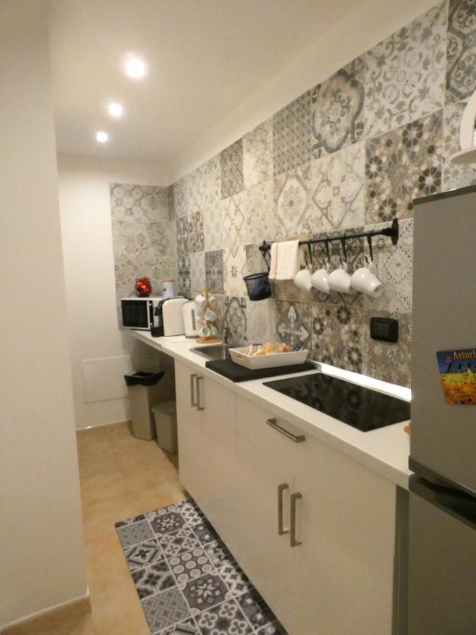 Casa Simonetta Apartment Бари Екстериор снимка